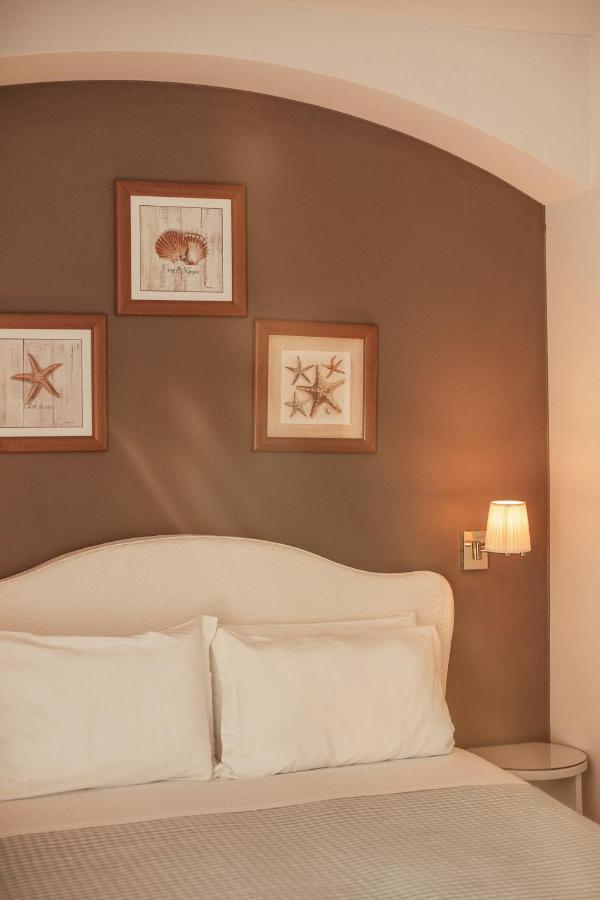 Hotel Eden Cinquale Esterno foto