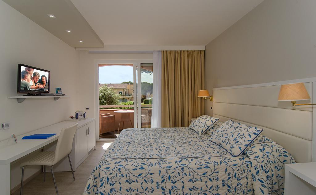 Hotel Eden Cinquale Esterno foto